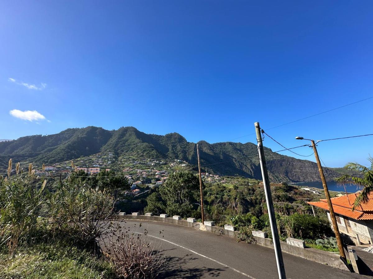 Residencia Mendonca Apartment Sao Roque Do Faial Ngoại thất bức ảnh