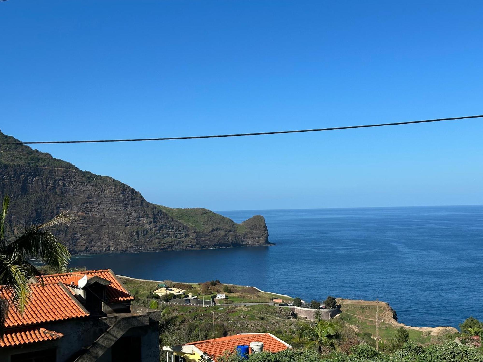 Residencia Mendonca Apartment Sao Roque Do Faial Ngoại thất bức ảnh